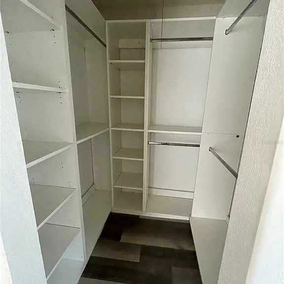 2201 Cascades Blvd #302 — Photo 7