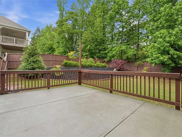 4865 Alexandria Ave — Photo 38
