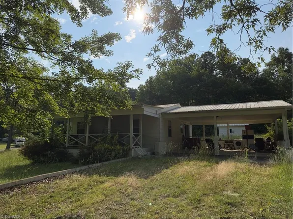 175 S Holloway Church Rd, Lexington, NC 27292