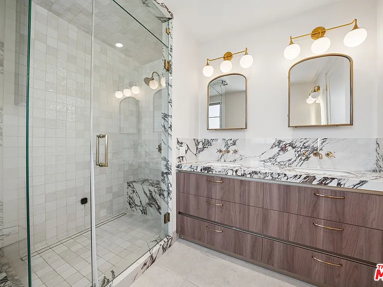 652 Huntley Dr #103 — Photo 15
