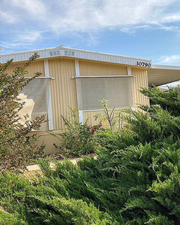 2nd image of 30790 Paradise Palm Ave
