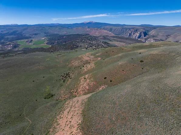 Dry Fork Canyon Rd, Vernal, UT 84078