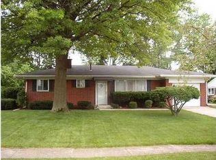 540 McIntyre Ln, Maumee, OH 43537