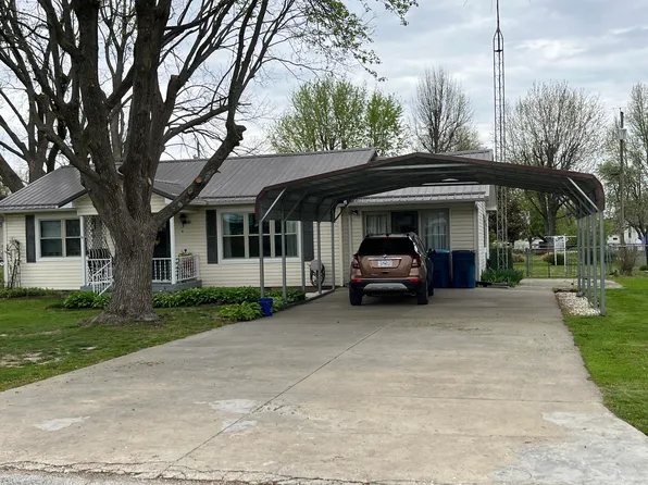 1609 W Chestnut Street, Bolivar, MO 65613