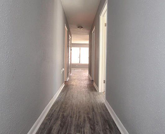 4th image of 8124 Sierra Madre Dr W
