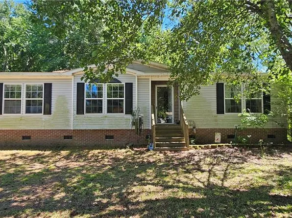 117 Willow Dr, Moyock, NC 27958