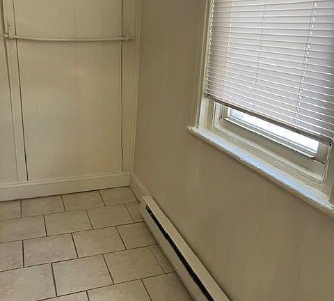 4th image of 2538 South St APT 1R