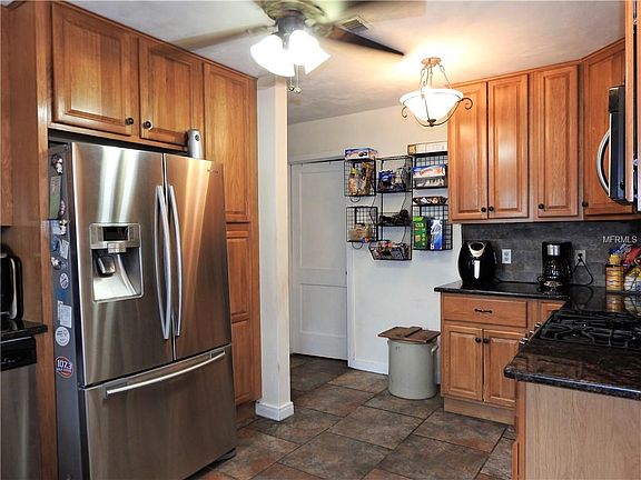 5th image of 219 W Princeton St