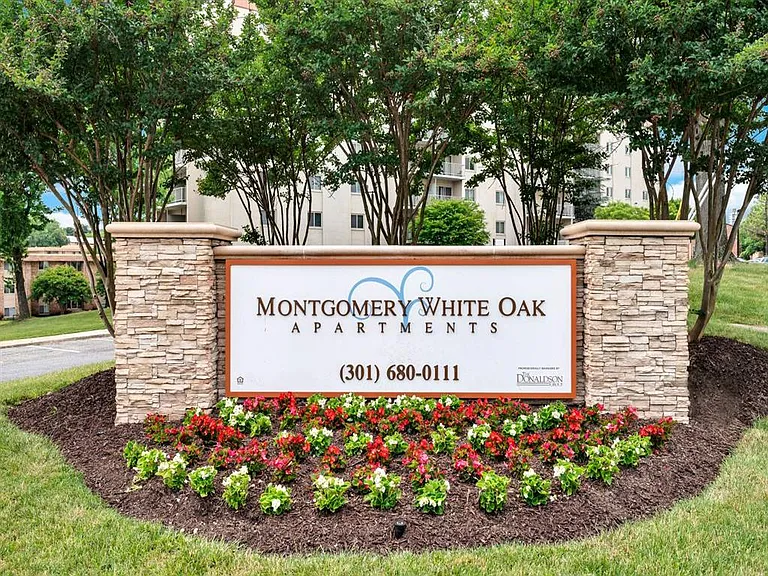 Montgomery White Oak Apartments — Photo 18