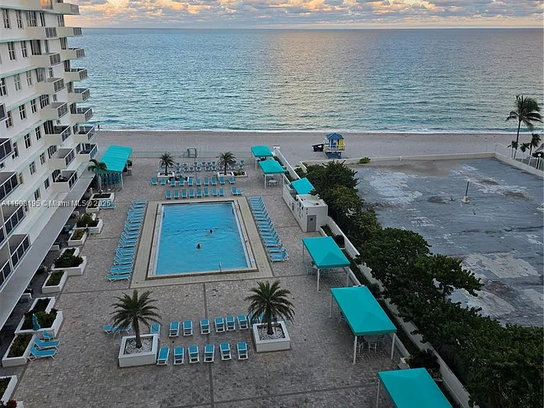 3725 S Ocean Dr #1401 — Photo 9