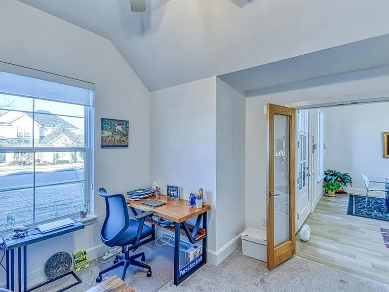 3313 Quidnet Rd — Photo 31