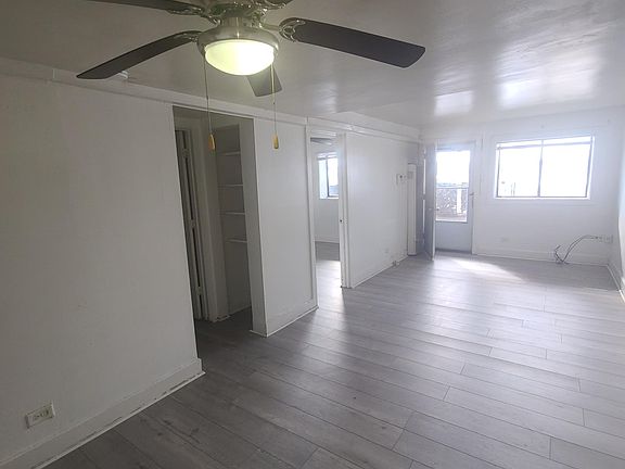 2nd image of 15945 Lexington Ave APT 1