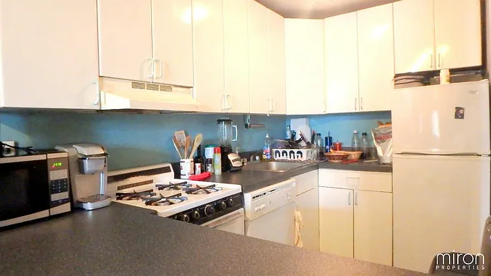 Rented by Miron Properties | media 30