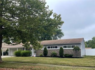 41 Beverly Dr, Depew, NY