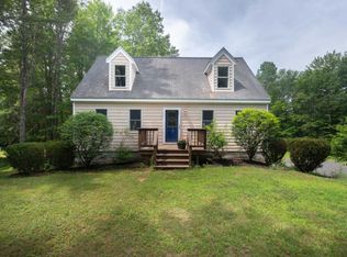 162 Ogunquit Rd, Cape Neddick, ME 03902