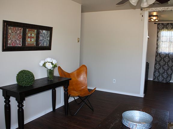 5th image of 217 Pear Ave