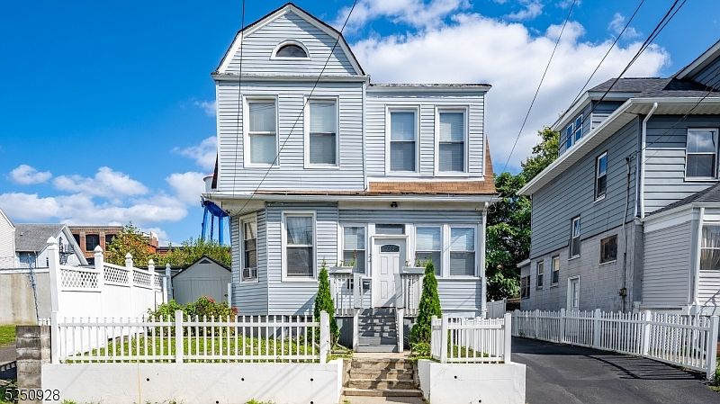 1st image of 24 Cortlandt St