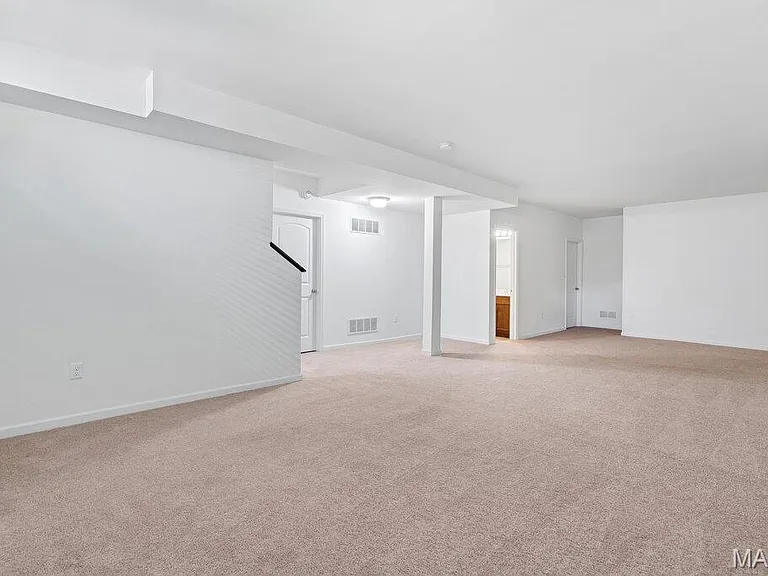 264 Arbors At Bridle Path — Photo 32