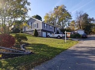701 Regina Dr, Elizabeth, PA