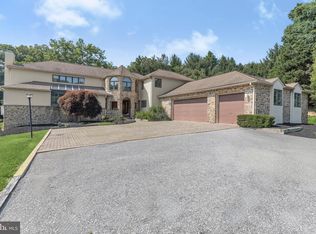 4 Merry Hill Ct, Pikesville, MD 21208