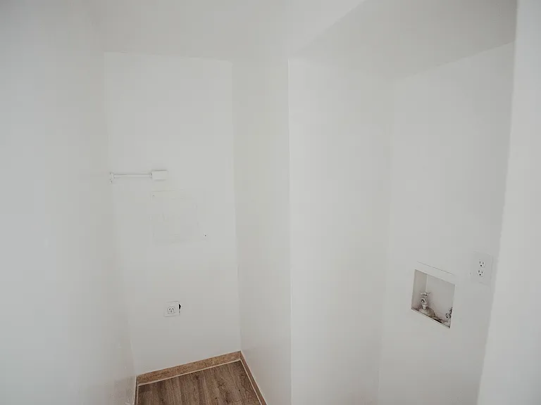 The Apache Village Apartments — Photo 10
