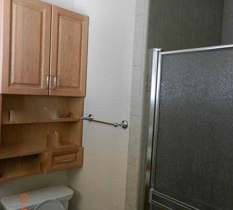 5th image of 6451 Gross Ave