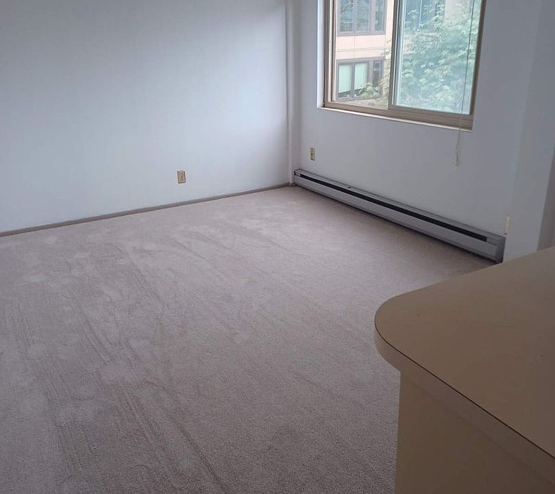 1st image of 1417 Belmont Ave APT 303