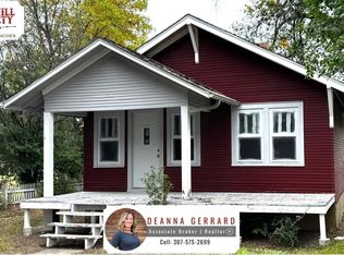 409 Clover Ave, Lingle, WY 82223