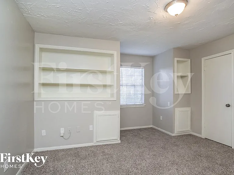 11914 Gardenglen Dr — Photo 12