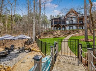 6652 Goose Point Dr, Denver, NC 28037
