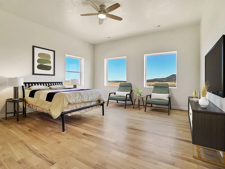 5580 Country Club Dr — Photo 14