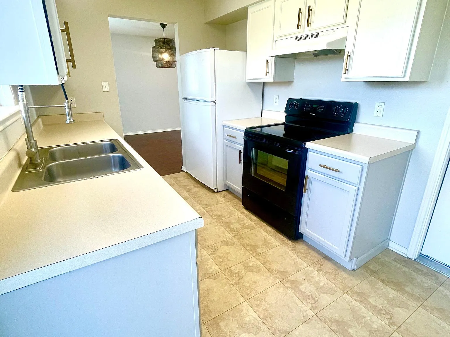 152 Whisper Way — Photo 3