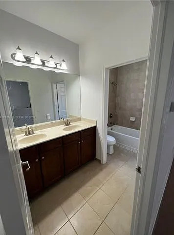 8858 NW 101st Pl — Photo 7