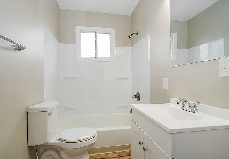 1113-1115 S 22nd St #1113 — Photo 9
