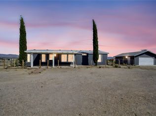 596 S Emery Park Rd, Golden Valley, AZ 86413