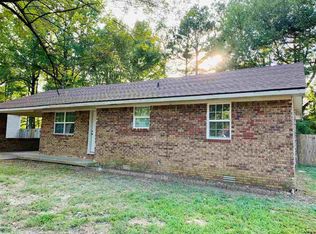 604 Walnut Dr, Paragould, AR 72450