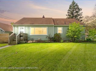 2800 Fernwood Ave, Lansing, MI 48912