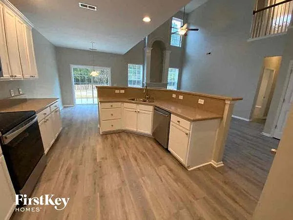 918 Laurel Oak Ln — Photo 6