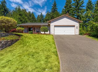 3012 NW Alexandria Ct, Silverdale, WA 98383