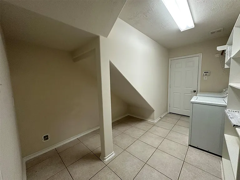 21312 Terreton Springs Dr — Photo 12