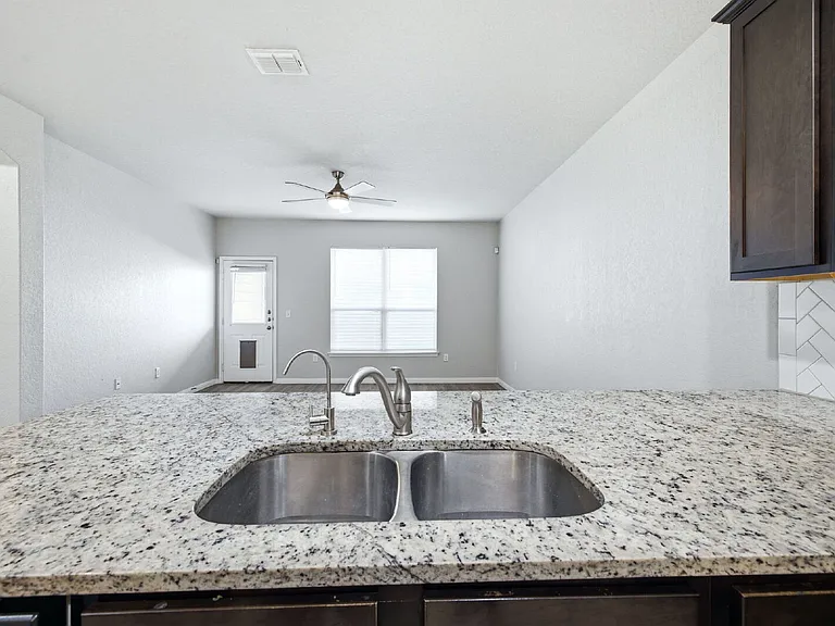5950 Larkspur Valley — Photo 13