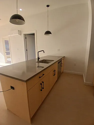 76 Webster St #VAR2 Photo 1