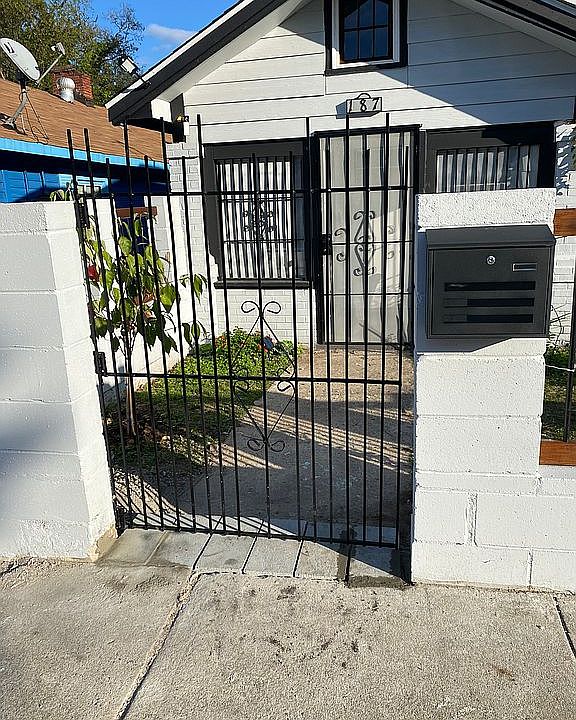 2nd image of 187 Forest Ave
