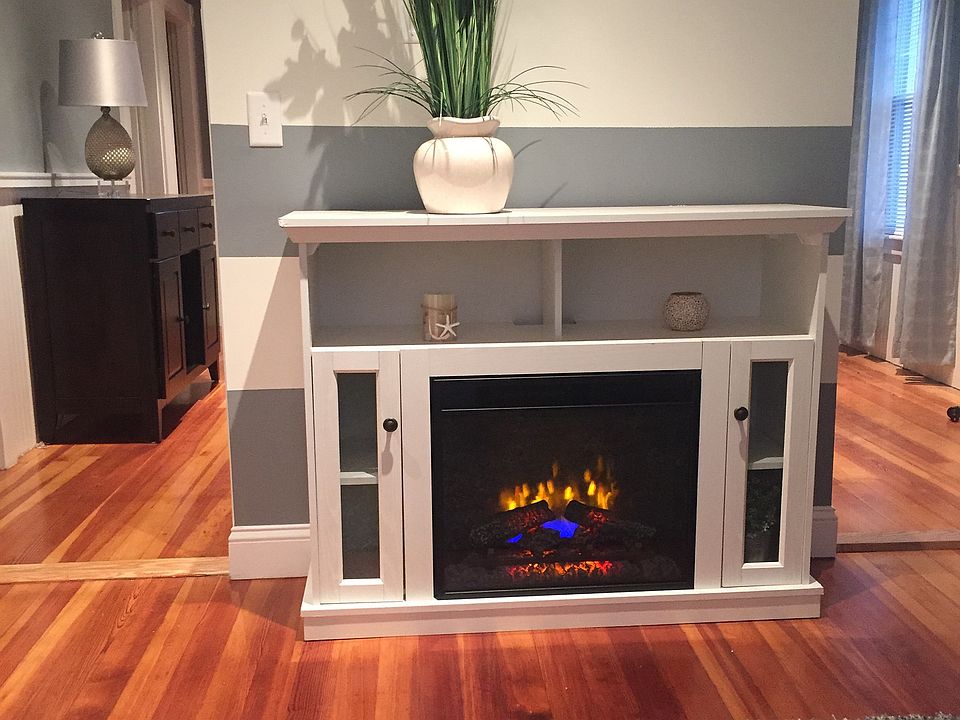 2nd image of 21 Perry St #2