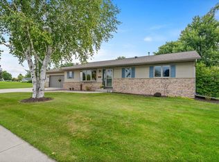 325 N 15th St, Oostburg, WI 53070