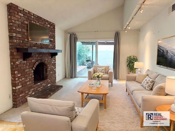 13045 Thoroughbred Way