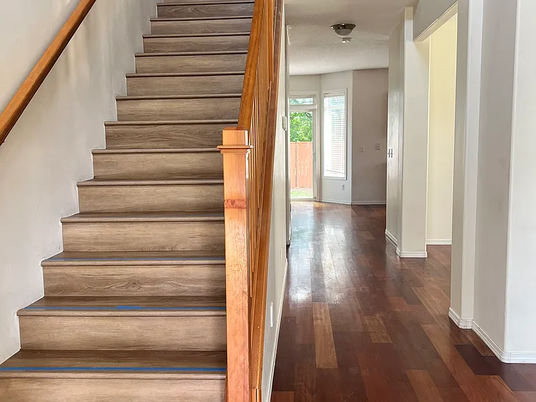 17811 NE 20th St — Photo 9