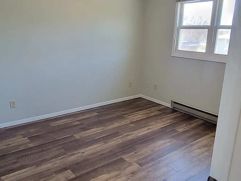 1128 Sunset Ln #4 — Photo 1