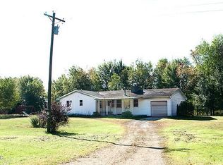 2853 Kendaville Rd, Stanton, MI 48888