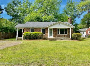 2816 Jefferson Dr, Greenville, NC 27858